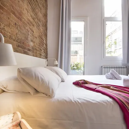 Happy People Plaza España *