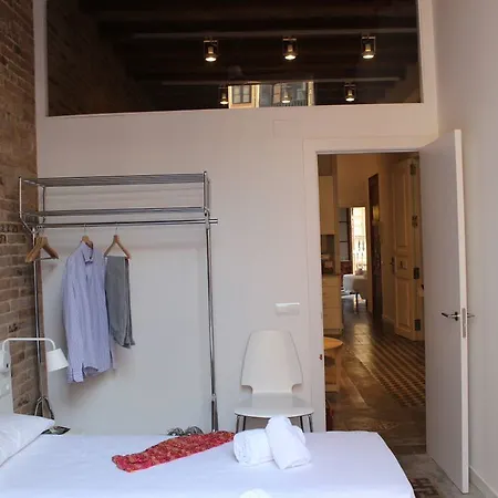 Happy People Plaza Espana Apartment Barcelona